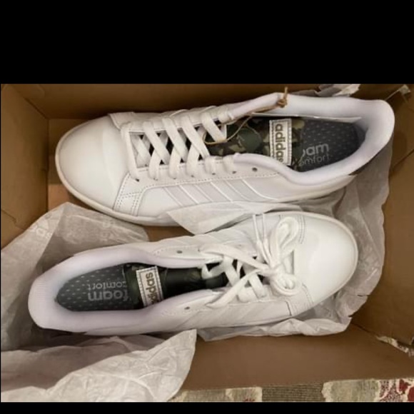 Adidas Women’s Grand Court Shoes Size 7.5 never used Brand New! - Picture 3 of 3